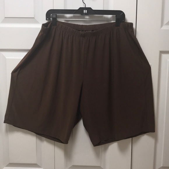 FINAL SALE Antthony Design short set - Picture 7 of 7